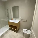 Seaside Independent Townhouse With Lift & Free Parking *
