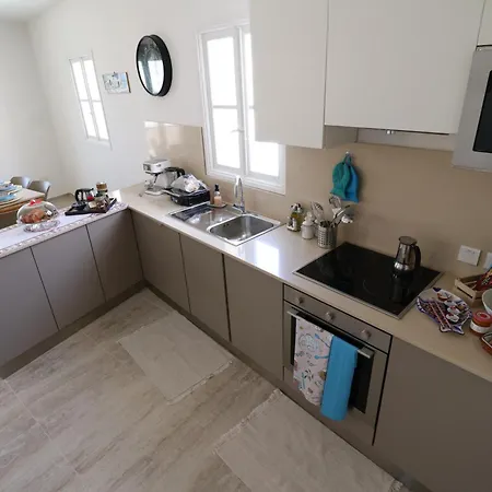 Casa de Férias Seaside Independent Townhouse With Lift & Free Parking Senglea