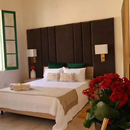 Seaside Independent Townhouse With Lift & Free Parking Senglea