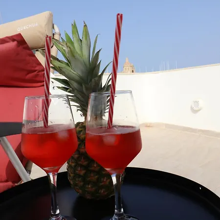 Seaside Independent Townhouse With Lift & Free Parking Casa de Férias Senglea