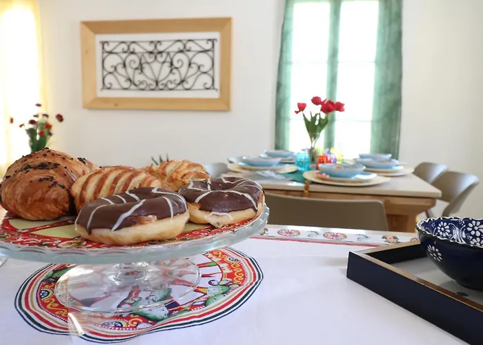 Ferienhaus Seaside Independent Townhouse With Lift & Free Parking