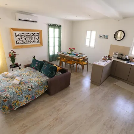 Prázdninový dům Seaside Independent Townhouse With Lift & Free Parking Senglea